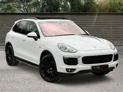 White Used 2015 Porsche Cayenne SUV | £20,500 (Super price)