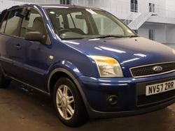 Blue Used 2008 Ford Fusion Zetec Hatchback | £2,000 (Fair price)