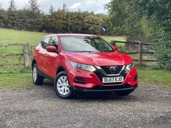 Red Used 2018 Nissan Qashqai Visia SUV | £8,495 (Super price)