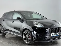 Black Used 2023 Ford Puma Gen-E ST Hatchback | £17,200 (Fair price)