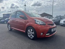 Burnt orange Used 2012 Toyota Aygo Hatchback | £3,770 (Fair price)