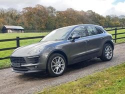 Grey Used 2015 Porsche Macan S SUV | £16,495 (Fair price)