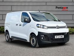 White Used 2024 Citroën Dispatch MPV | £17,295 (Fair price)
