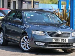 Grey Used 2014 Skoda Octavia Elegance Hatchback | £5,491 (Fair price)