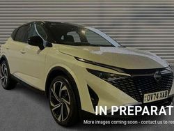 White Used 2024 Nissan Qashqai Tekna+ SUV | £28,542