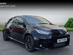 Black Used 2022 Toyota Yaris Hatchback | £31,828 (Fair price)