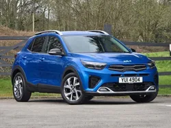 Blue Used 2022 Kia Stonic 4 SUV | £11,475 (Fair price)