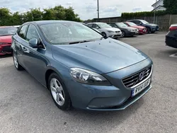 Blue Used 2014 Volvo V40 SE Estate | £3,899 (Fair price)
