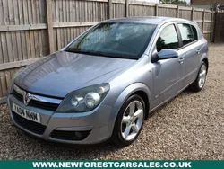 Silver Used 2004 Vauxhall Astra SRi Hatchback | £1,297