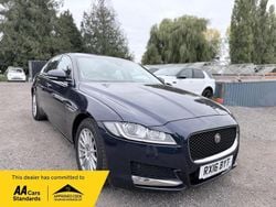 Blue Used 2016 Jaguar XF Prestige Sedan | £7,395 (Fair price)