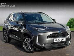 Decuma grey Used 2023 Toyota Yaris Hybrid SUV | £23,210 (Fair price)