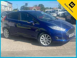 Blue Used 2016 Ford Fiesta Titanium Hatchback | £6,666 (Good price)