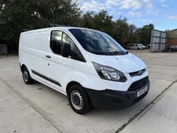 White Used 2014 Ford Transit Custom Van | £5,495 (Fair price)