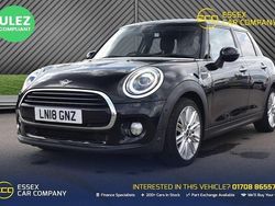 Black Used 2018 Mini Cooper Hatch Hatchback | £11,495 (Fair price)