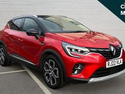 Red / black Used 2022 Renault Captur SE SUV | £16,004 (Fair price)