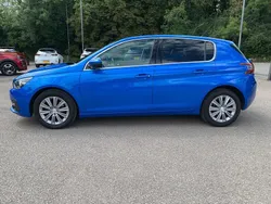 Blue Used 2021 Peugeot 308 Allure Hatchback | £11,295 (Good price)
