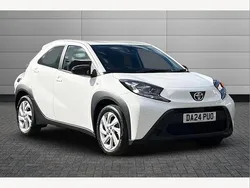 White Used 2024 Toyota Aygo PURE Hatchback | £13,395 (Fair price)