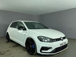 White Used 2017 VW Golf VII R Hatchback | £19,399 (Fair price)