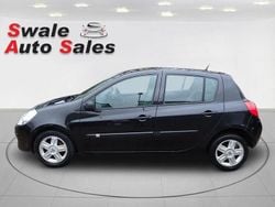 Black Used 2006 Renault Clio II Expression Hatchback | £1,795 (Fair price)