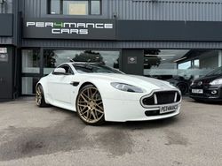 White Used 2010 Aston Martin V8 Vantage Coupe | £34,990 (Fair price)