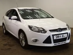 White Used 2014 Ford Focus Zetec Hatchback | £5,650 (Fair price)