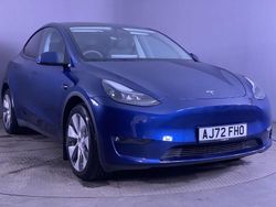 Blue Used 2022 Tesla Model Y SUV | £24,499 (Good price)