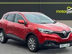 Flame red metallic Used 2017 Renault Kadjar Dynamique SUV | £8,000 (Good price)