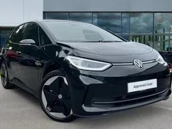 Grenadilla black metallic Used 2025 VW ID.3 Pro Hatchback | £28,267 (A bit pricey)