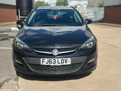 Black Used 2013 Vauxhall Astra S Estate | £1,599 (Good price)