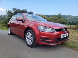 Red Used 2014 VW Golf VII SE Hatchback | £8,250 (Fair price)
