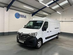 White Used 2023 Renault Master Business Van | £16,590 (Fair price)