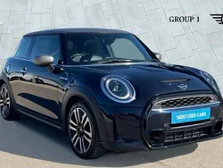 Black Used 2021 Mini Cooper S Exclusive Hatchback | £14,895 (Fair price)