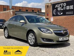 Green Used 2016 Vauxhall Insignia SRi Hatchback | £5,990 (Fair price)