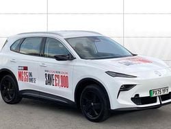 White New 2025 MG MG5 EV SE Estate | £21,860 (Good price)
