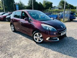 Red Used 2012 Renault Scénic III Dynamique MPV | £2,995 (Fair price)