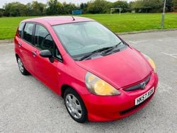 Red Used 2008 Honda Jazz S Hatchback | £890 (Fair price)