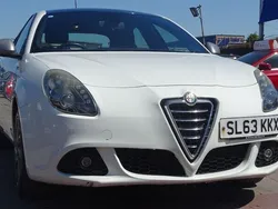 White Used 2013 Alfa Romeo Giulietta Hatchback | £2,500 (Good price)