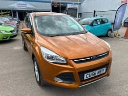 Orange Used 2016 Ford Kuga Zetec SUV | £8,999 (Fair price)