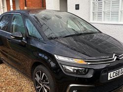 Black Used 2019 Citroën C4 SpaceTourer Feel MPV | £9,799 (Super price)