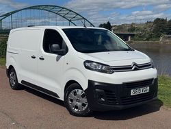 White Used 2019 Citroën Dispatch MPV | £8,399 (Fair price)