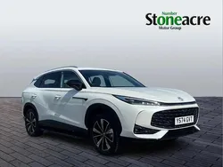 White Used 2024 MG HS Trophy SUV | £26,995