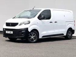 White Used 2022 Peugeot Expert Premium Van | £13,450 (Fair price)