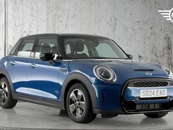 Blue Used 2024 Mini Cooper S Classic Hatchback | £21,369 (Good price)