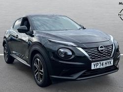 Black Used 2024 Nissan Juke N-Connecta SUV | £19,755 (Fair price)