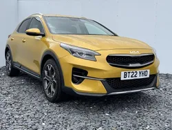 Yellow Used 2022 Kia XCeed SUV | £15,495 (Fair price)