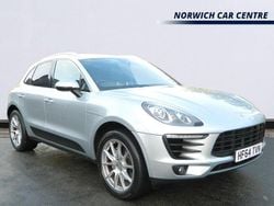 Silver Used 2014 Porsche Macan SUV | £19,995 (A bit pricey)