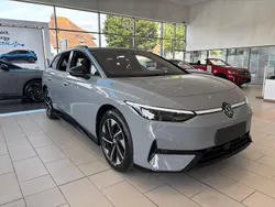 Moonstone grey Used 2025 VW ID.7 Pro Sedan | £39,100