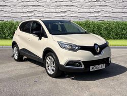 Cream Used 2016 Renault Captur Dynamique SUV | £6,250 (Good price)