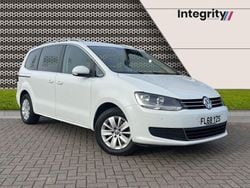 White Used 2018 VW Sharan SE MPV | £16,995 (Fair price)