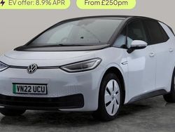 White Used 2022 VW ID.3 Pro Performance Hatchback | £16,287 (Fair price)
